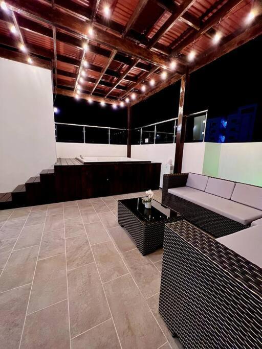 Appartement Magnificent Pent House W/Jacuzzi à Santiago De Los Caballeros Extérieur photo