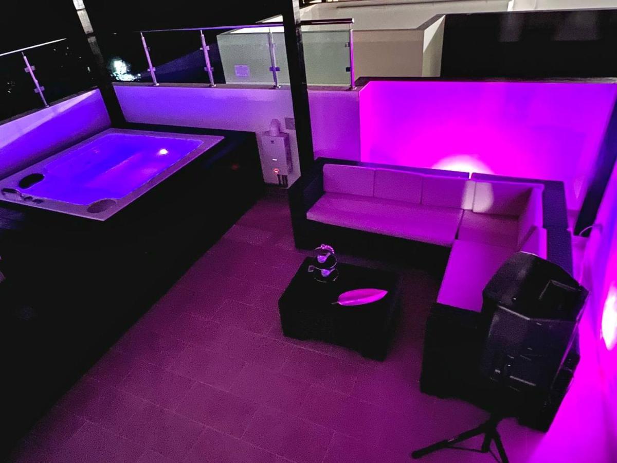 Appartement Magnificent Pent House W/Jacuzzi à Santiago De Los Caballeros Extérieur photo